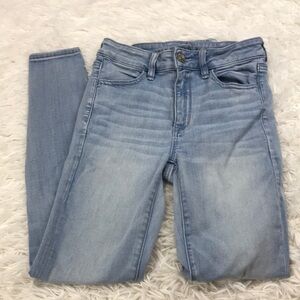 American Eagle Light Wash Jeggings